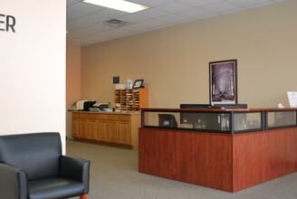 150 John F Kennedy Rd, Dubuque, IA for lease Interior Photo- Image 2 of 7