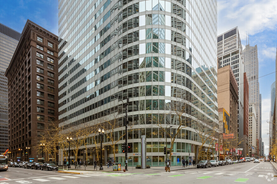 55 W Monroe St, Chicago, IL for lease - Building Photo - Image 1 of 13