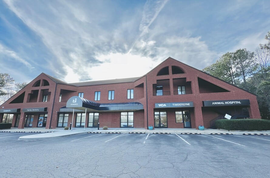 110 Banks Dr, Chapel Hill, NC for lease - Building Photo - Image 1 of 6