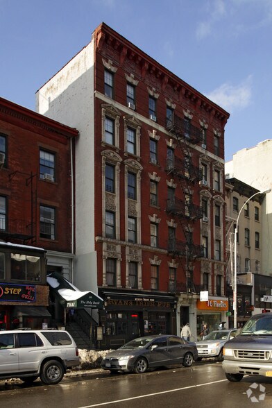 151-153 Second Ave, New York, NY for lease - Building Photo - Image 2 of 3