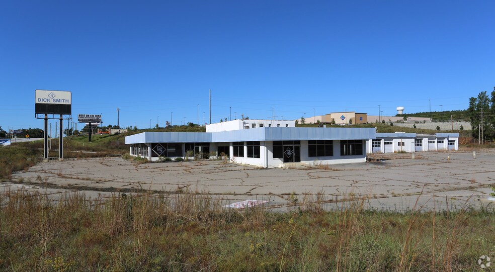136 Jefferson Davis Hwy, Aiken, SC for sale - Primary Photo - Image 1 of 1