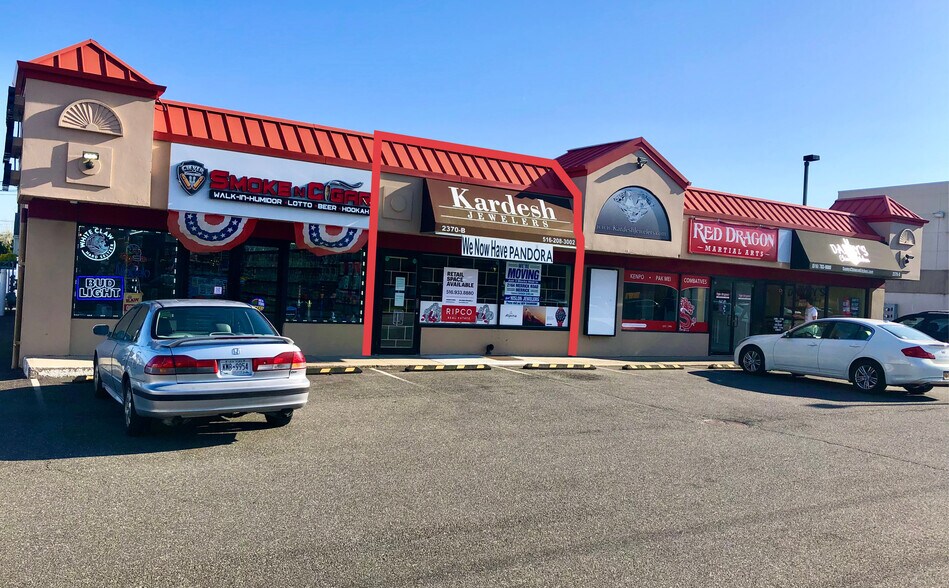 2370 Merrick Rd, Bellmore, NY for sale - Primary Photo - Image 1 of 1