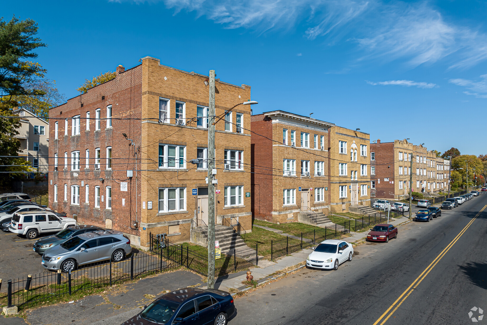 365-367 Garden St, Hartford, CT for sale Primary Photo- Image 1 of 1