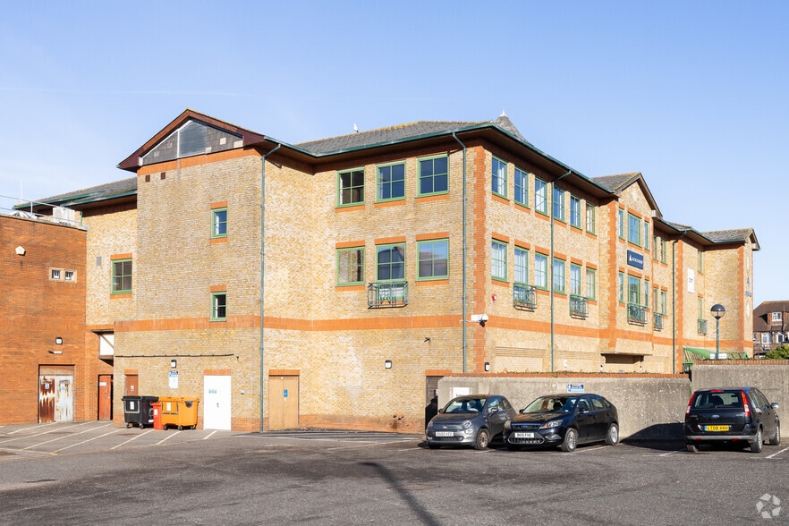 Station Rd, Burgess Hill for sale - Building Photo - Image 1 of 1