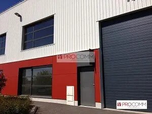 Flex in Chartres for lease - Building Photo - Image 1 of 8