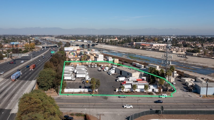 1400 S Atlantic Ave, Compton, CA for lease - Building Photo - Image 1 of 3