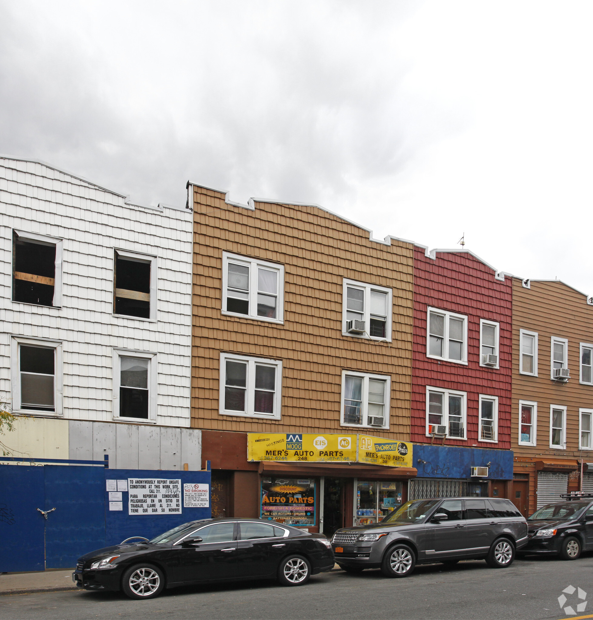 248 Grand St, Brooklyn, NY for sale Primary Photo- Image 1 of 1