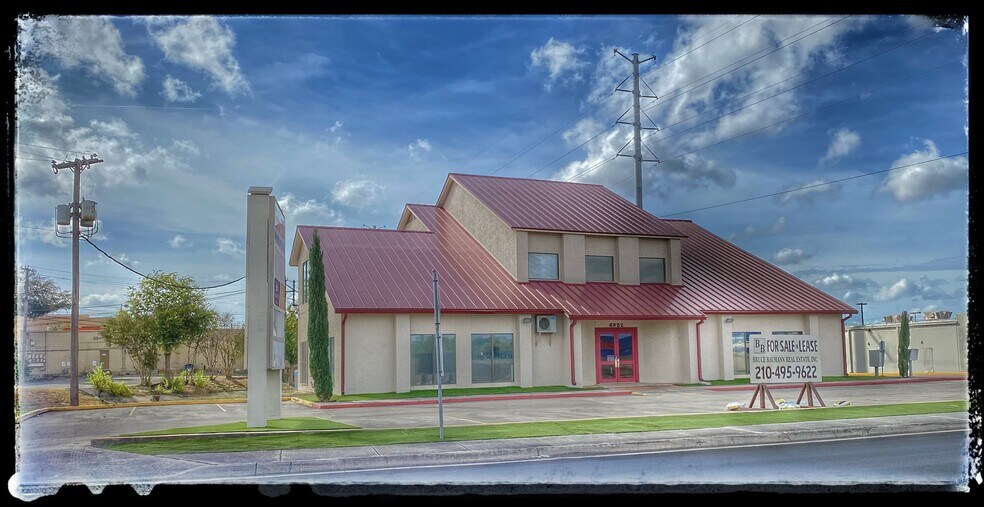 4952 Windsor Hill, Windcrest, TX for sale - Building Photo - Image 1 of 1