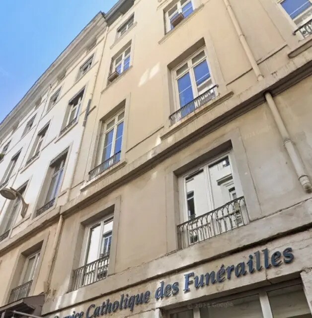 Office in Lyon for lease Building Photo- Image 1 of 3