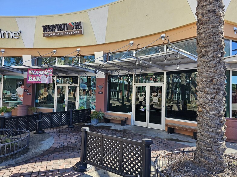 15 E Main St, Alhambra, CA for lease - Building Photo - Image 1 of 14