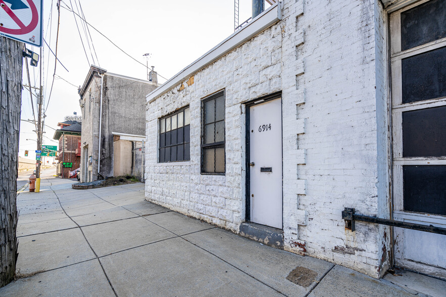 6914 State Rd, Philadelphia, PA for lease - Building Photo - Image 2 of 17