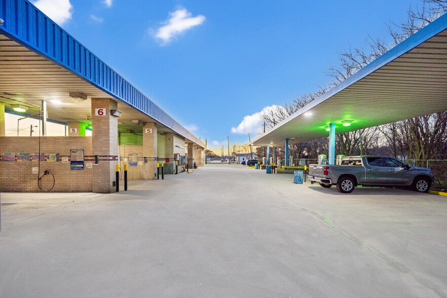 2627 Allen Genoa Rd, Pasadena, TX for sale - Building Photo - Image 3 of 28