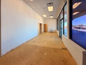 6504-6540 Massachusetts Ave, New Port Richey, FL for lease Interior Photo- Image 1 of 20