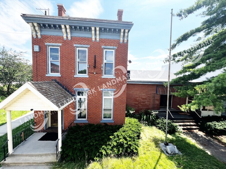 170 N 9th St, Lebanon, PA for sale - Primary Photo - Image 1 of 1