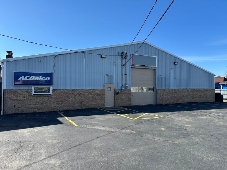 1647 N Clinton Ave, Rochester, NY for sale - Building Photo - Image 1 of 1