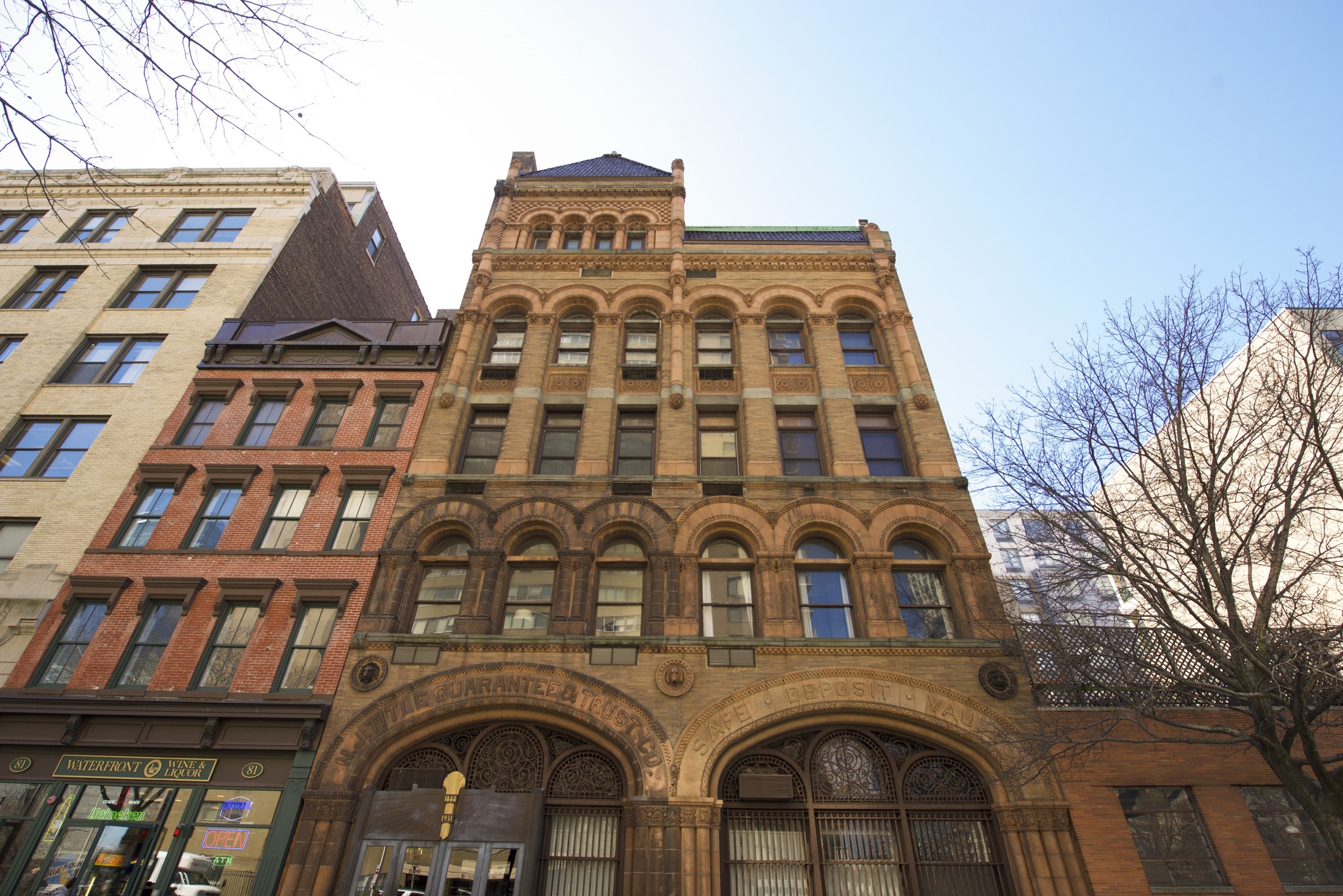 83 MONTGOMERY St, Jersey City, NJ for sale Primary Photo- Image 1 of 4