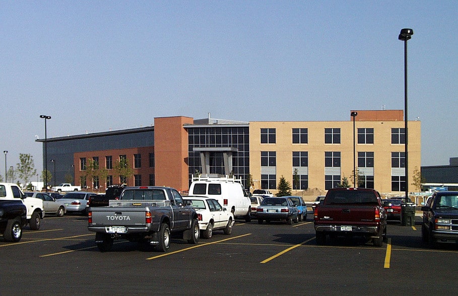 1555 Promontory Cir, Greeley, CO for sale - Building Photo - Image 2 of 6