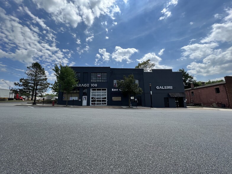 108 W College St, Kent, OH for sale - Building Photo - Image 1 of 1