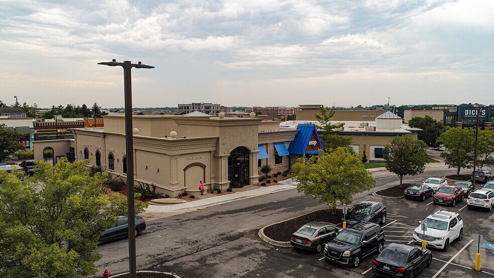 8541 NW Prairie View Rd, Kansas City, MO 64153 IHOP with Vacant Unit