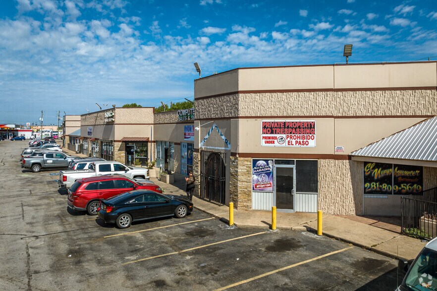 12222 Bissonnet St, Houston, TX for lease - Building Photo - Image 2 of 15