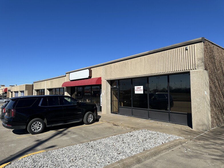 2403 N Aspen Ave, Broken Arrow, OK for lease - Building Photo - Image 3 of 5