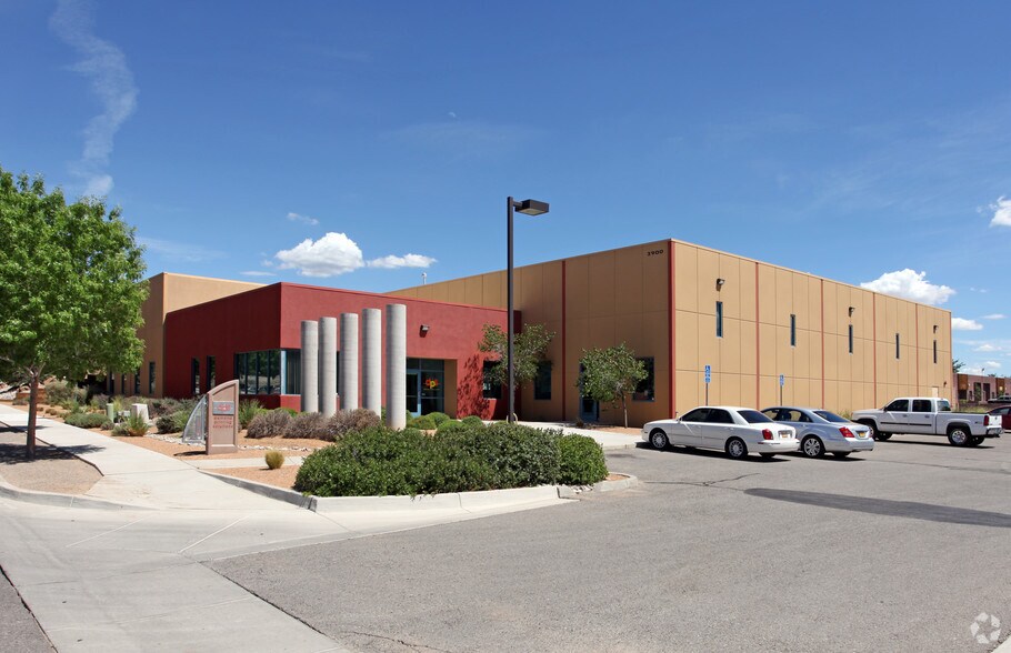 3900 Rutledge Rd NE, Albuquerque, NM 87109
