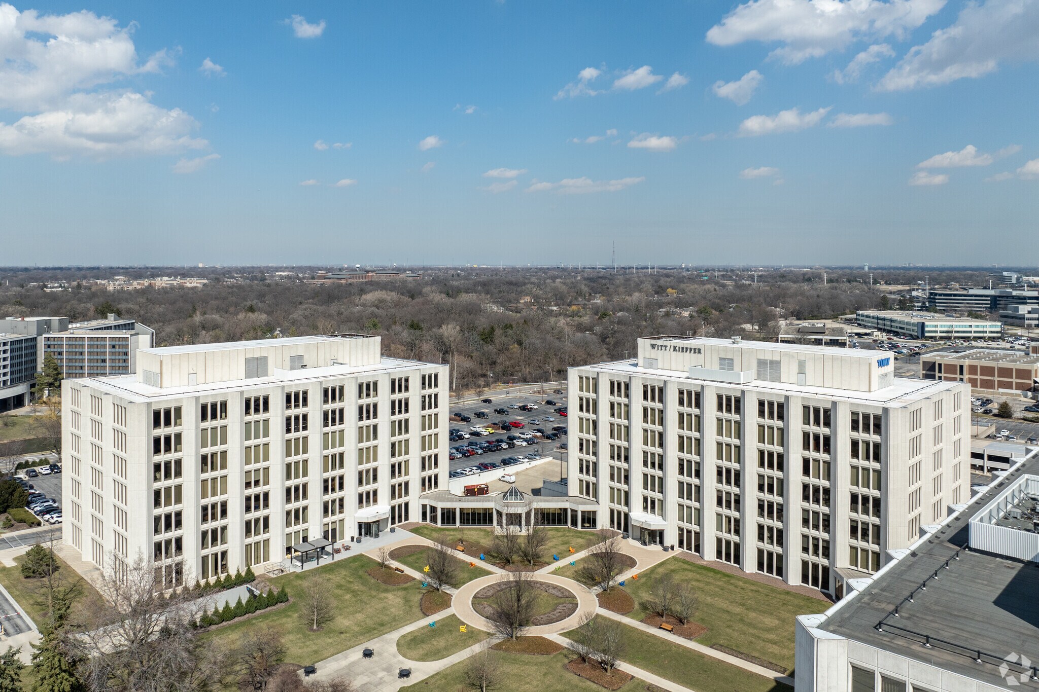 2001 Spring Road Suite 700 Oak Brook Il 60523 2001 Spring Rd, Oak Brook, IL 60523 - Commerce Plaza I | LoopNet