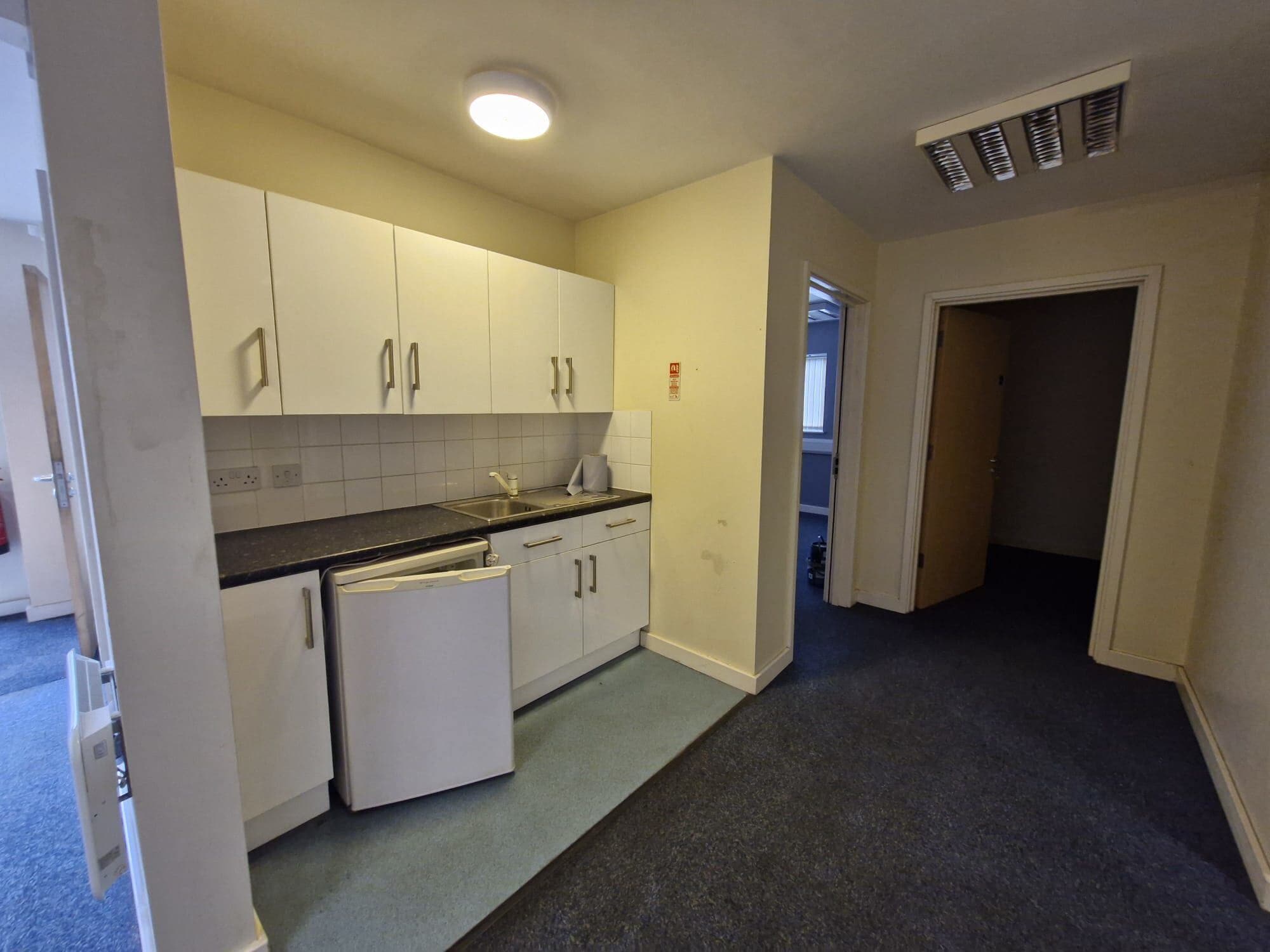 Bryans Clos, Doncaster for sale Interior Photo- Image 1 of 1