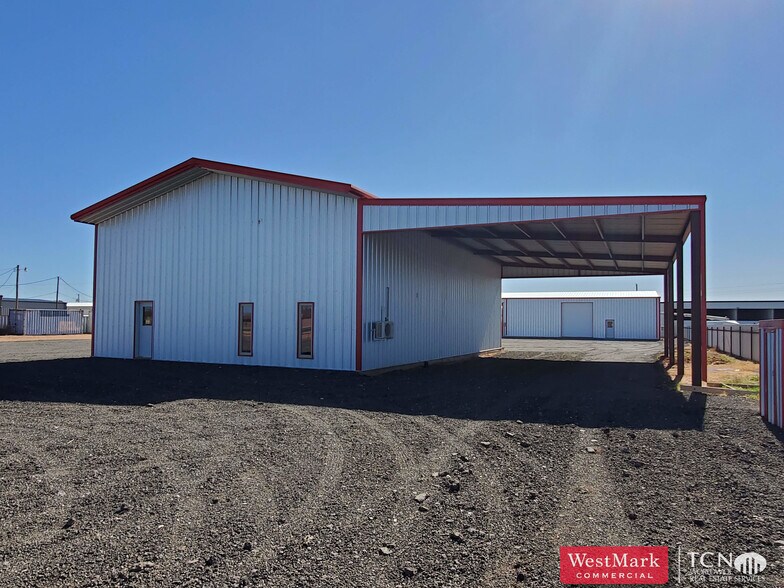 835 B Highway 62/82, Wolfforth, TX 79382