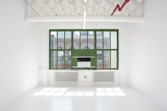 220 36th St, Brooklyn, NY for lease Interior Photo- Image 2 of 4