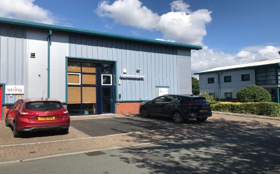 2 Hardy Close, Preston for lease - Building Photo - Image 3 of 3