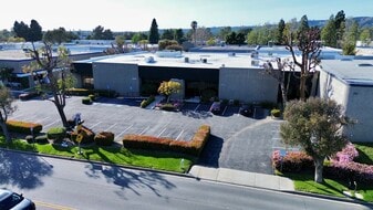 829-833 Flynn Rd, Camarillo CA - Warehouse