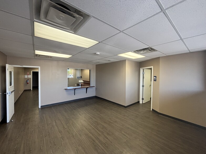 1002 E McDowell Rd, Phoenix, AZ for lease - Building Photo - Image 3 of 10