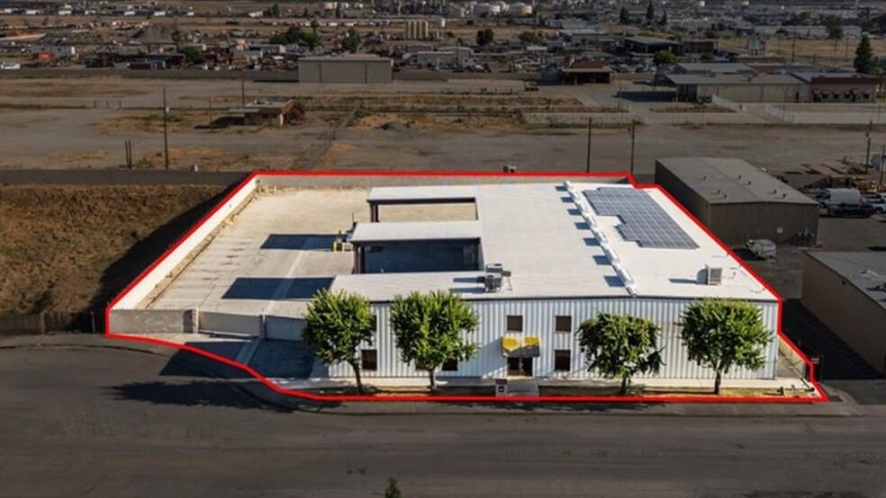 6309 Seven Seas Ave, Bakersfield, CA for lease - Building Photo - Image 3 of 26