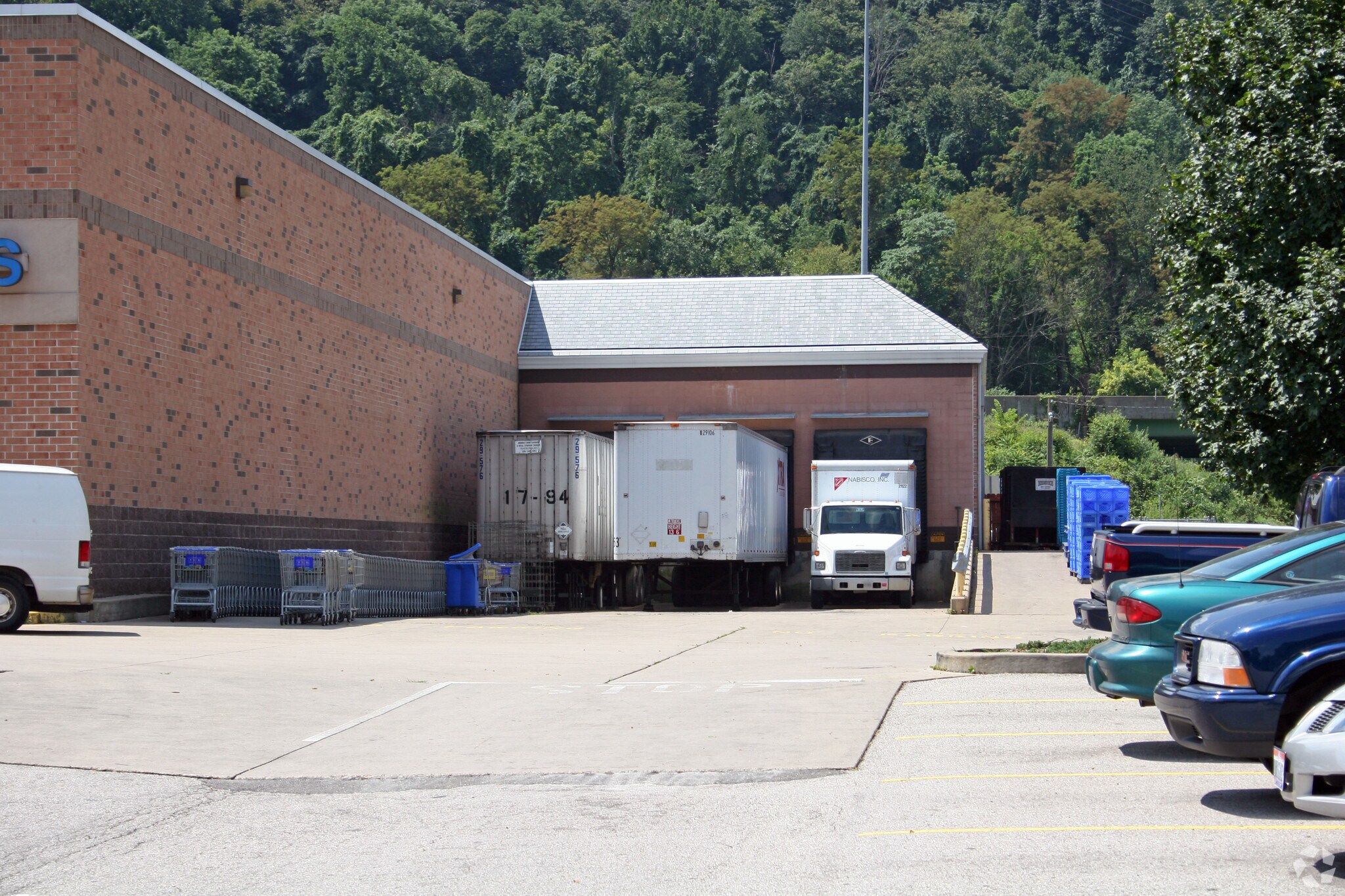 200 Mount De Chantal Rd, Wheeling, WV 26003 Kroger