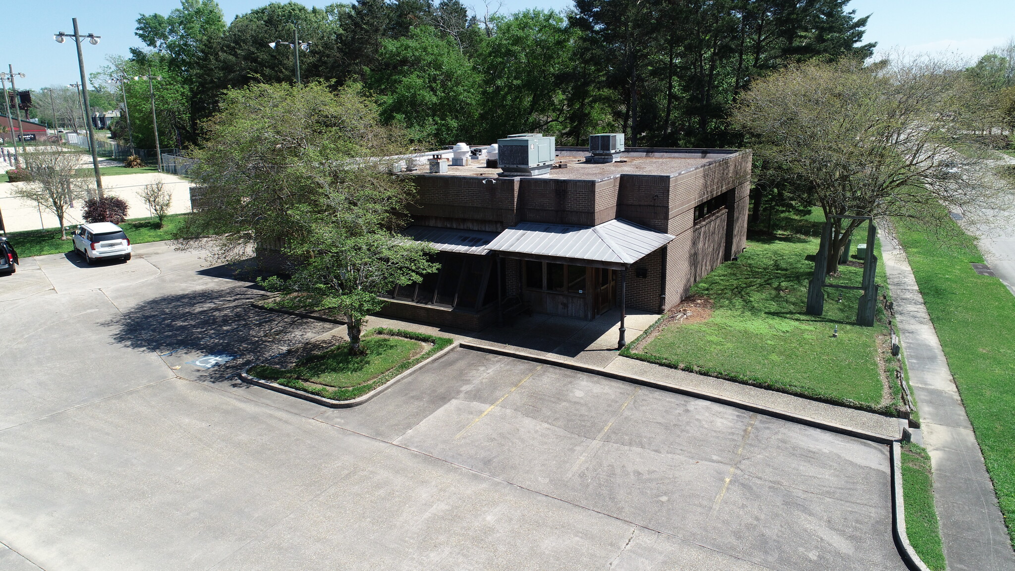 3015 Westfork Dr, Baton Rouge, LA for lease Building Photo- Image 1 of 9