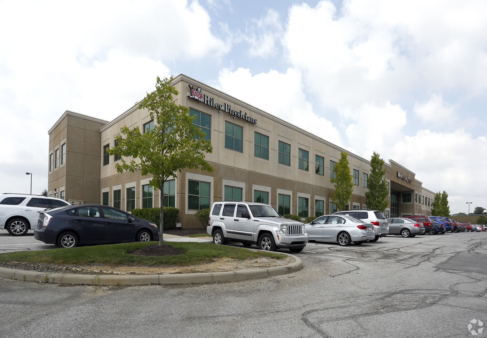 4880 Century Plaza Rd, Indianapolis, IN for lease Primary Photo- Image 1 of 6