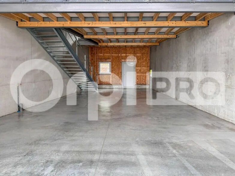 Retail in Bénesse-Maremne for lease - Interior Photo - Image 1 of 5