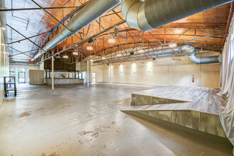 933 Louise Ave, Charlotte, NC for lease Interior Photo- Image 1 of 4