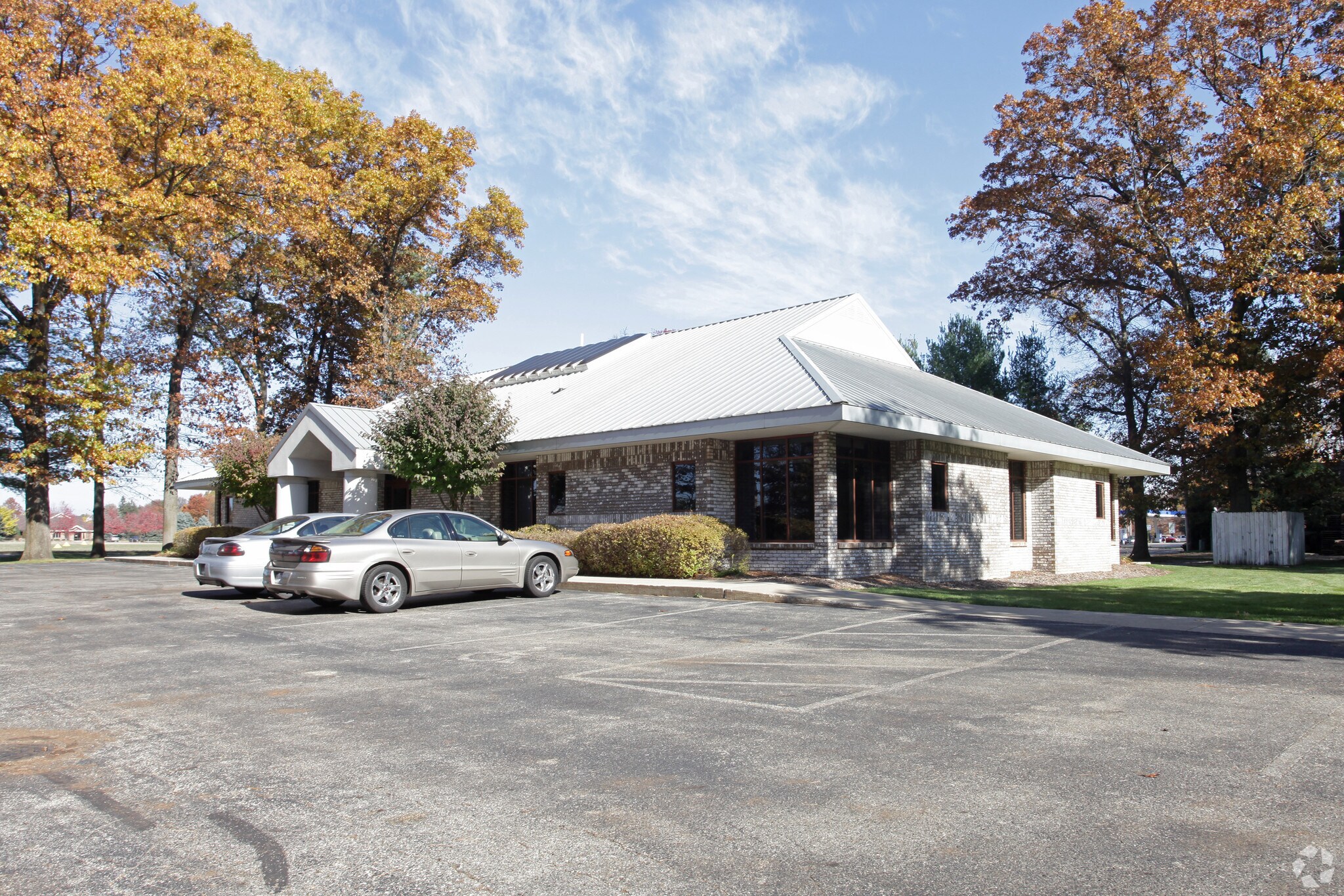 1180 Ottawa Beach Rd, Holland, MI for sale Primary Photo- Image 1 of 1