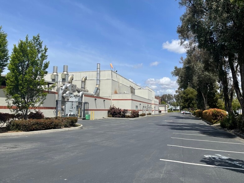 2581 Junction Ave, San Jose, CA for sale - Building Photo - Image 3 of 3
