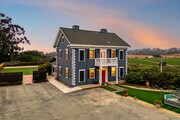 Flora Vista Inn - Airbnb Property