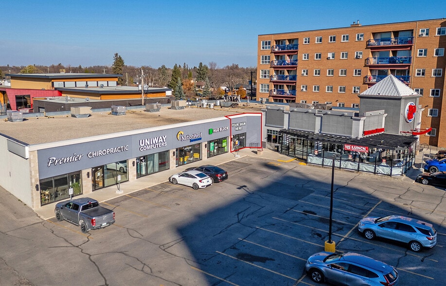 2517-2525 Portage Ave, Winnipeg, MB for lease - Building Photo - Image 2 of 34
