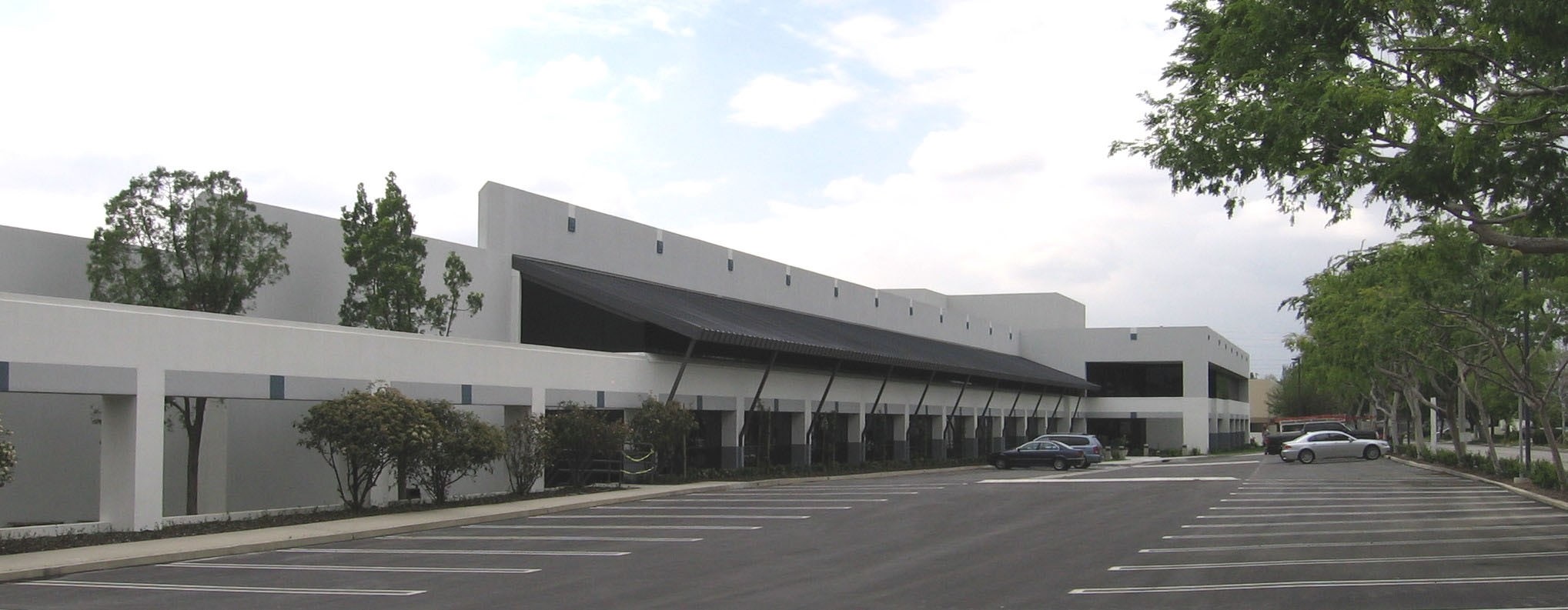 1300 W Optical Dr, Azusa, CA for lease Building Photo- Image 1 of 8