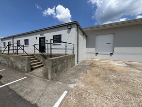 2960 Foster Creighton, Nashville, TN for lease Building Photo- Image 1 of 6