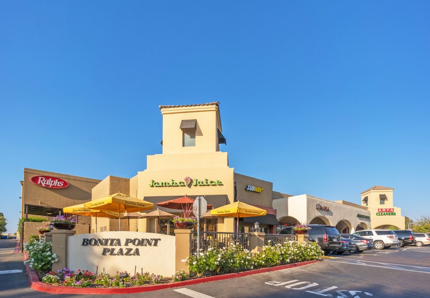 700-790 Otay Lakes Rd, Chula Vista, CA for lease - Building Photo - Image 3 of 7