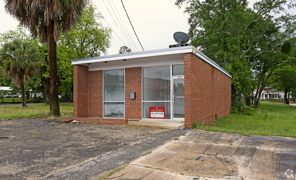 917 W Main St, Dothan, AL for sale - Primary Photo - Image 1 of 1