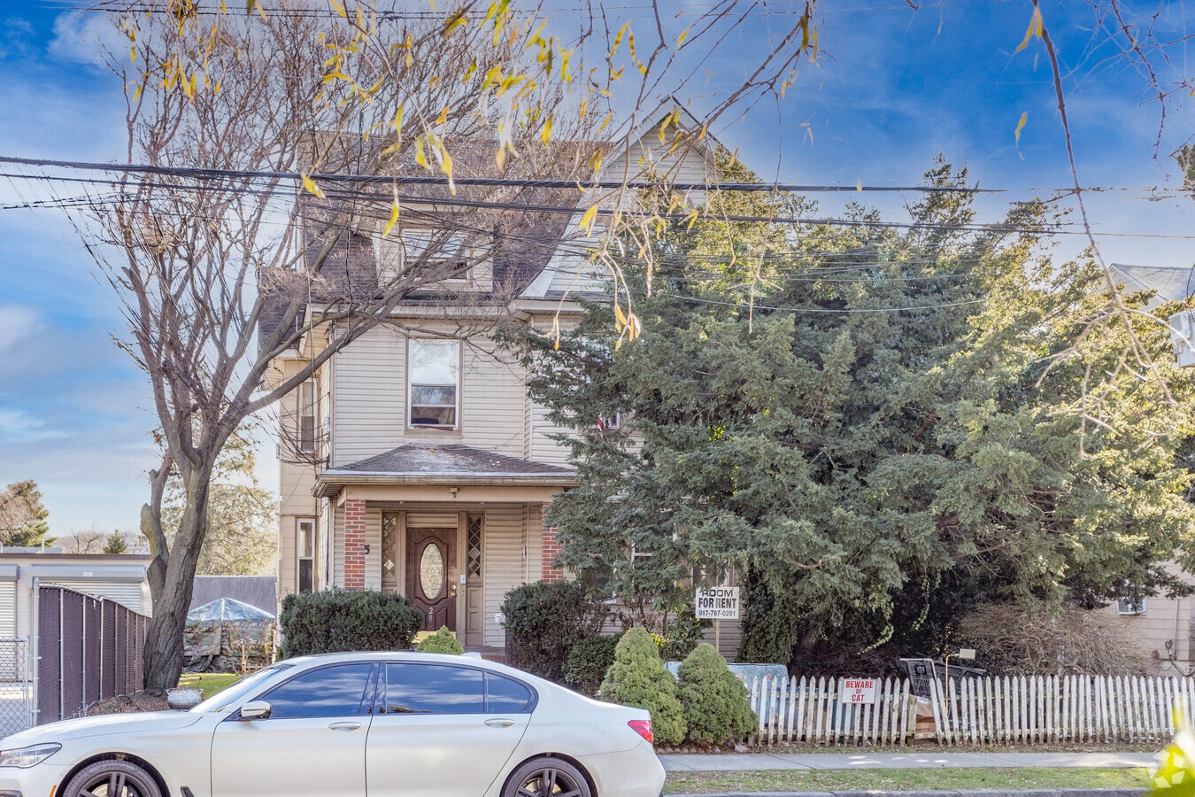 285 Heberton Ave, Staten Island, NY 10302