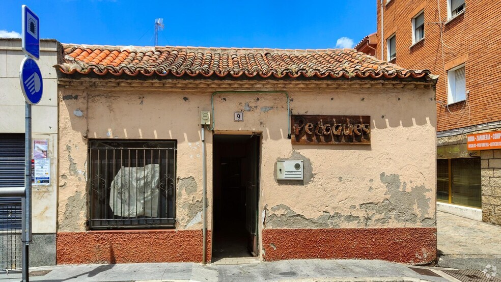 Avenidas Rey Juan Carlos I, 10, Robledo De Chavela, Madrid for sale - Building Photo - Image 1 of 7