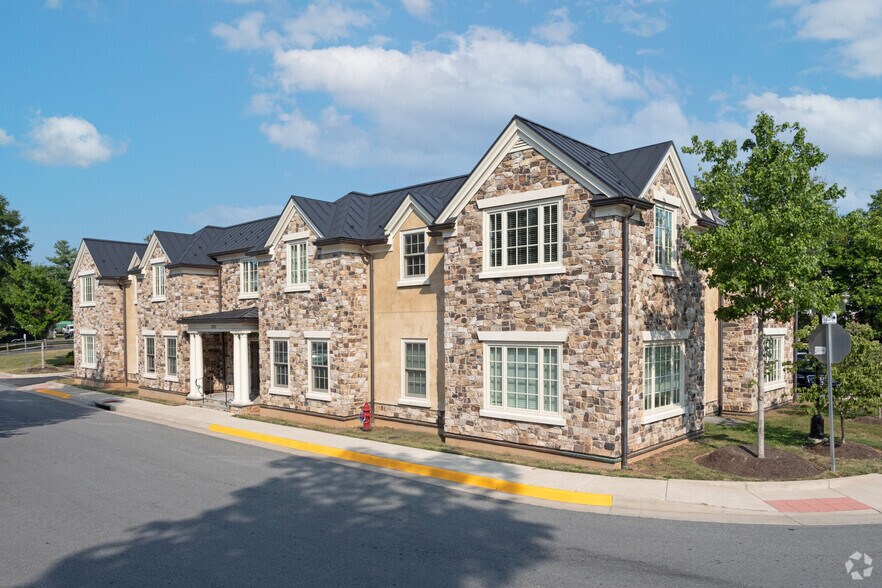 210 E Federal St, Middleburg, VA for sale - Building Photo - Image 1 of 1